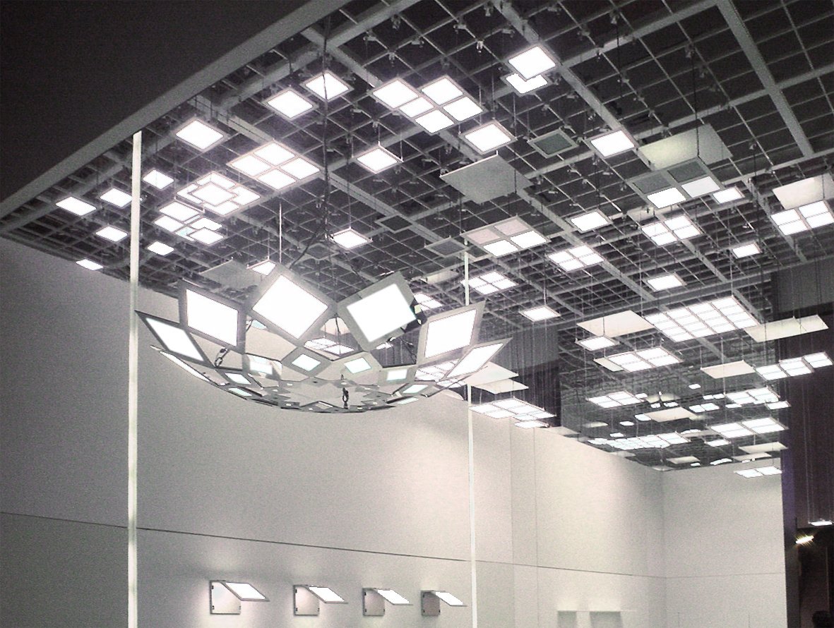 OLED_lounge3